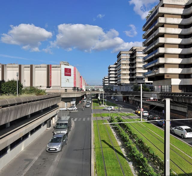 NOTE: This image is a panorama consisting of multiple frames that were merged or stitched in software. As a result, this image necessarily underwent some form of digital manipulation. These manipulati