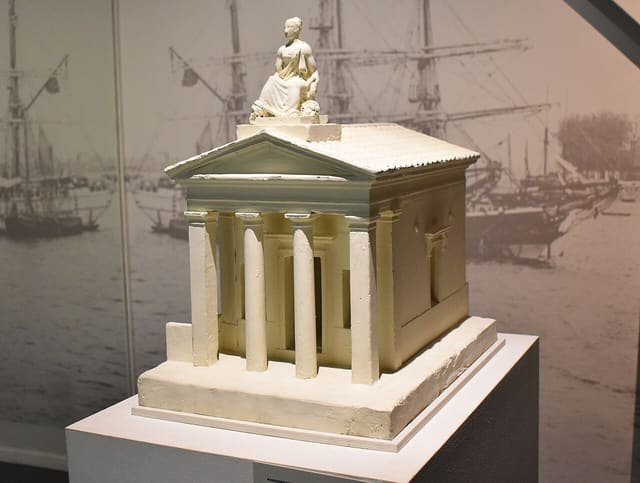 Octroi du pont de Bordeaux, maquette des anciens pavillons présents à l'entrée du pont de pierre à Bordeaux et détruits en 1953, Musée d'Aquitaine